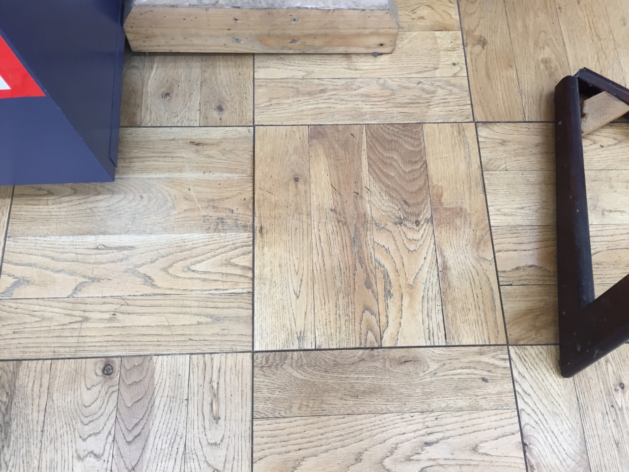 シミ抜き後の床