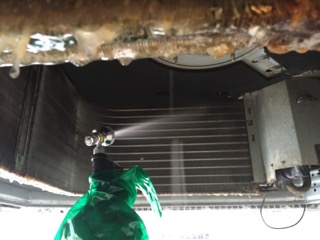 エアコンクリーニング