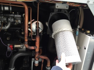 エアコン分解洗浄